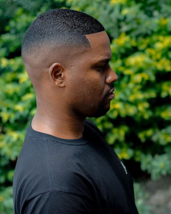 15 mejores cortes de pelo de alta intensidad para hombres negros